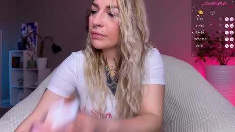 Tanya acid       online show from 11-16-25, 02:50