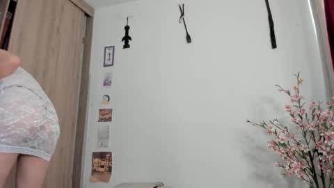 Snapshot of tanya_worldbondage chatting on 12-06-24, 08:07 tanya online show from 12-06-24, 08:07