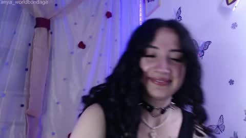 Snapshot of tanya_worldbondage chatting on 07-06-26, 01:02 tanya online show from 07-06-26, 01:02