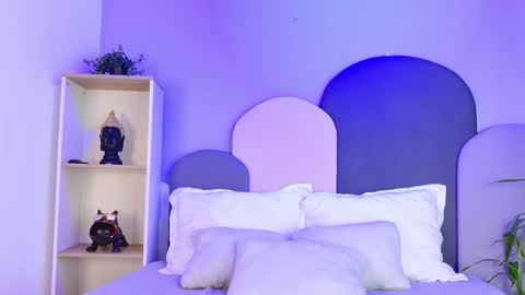 taracarsonn online show from 04-01-26, 01:17