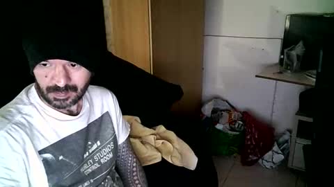 tarado_skype_cam online show from 12-20-25, 06:31