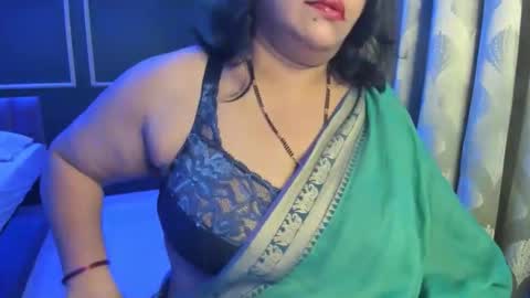 Snapshot of tarivishu23 chatting on 05-15-26, 01:45 tarivishu23 online show from 05-15-26, 01:45