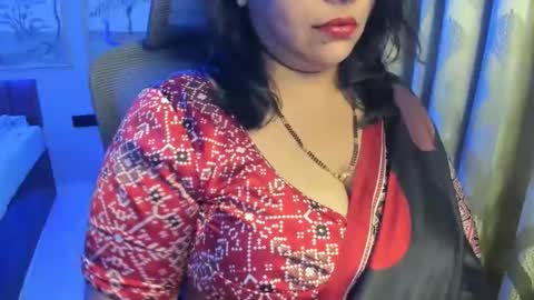 Snapshot of tarivishu23 chatting on 05-18-26, 04:07 tarivishu23 online show from 05-18-26, 04:07