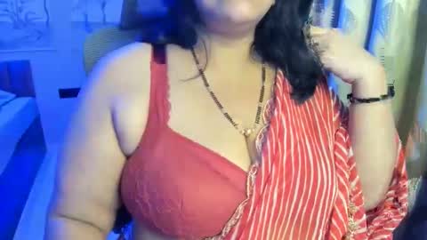 Snapshot of tarivishu23 chatting on 05-25-26, 01:33 tarivishu23 online show from 05-25-26, 01:33