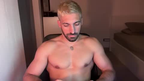 tarquit8 online show from 09-08-25, 08:19