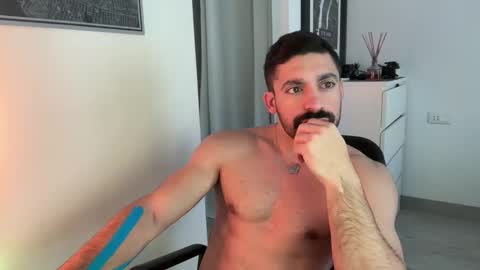 tarquit8 online show from 02-08-26, 08:07