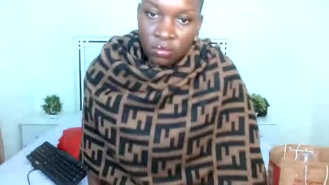 Snapshot of tashabea chatting on 12-17-24, 02:55 Tash online show from 12-17-24, 02:55