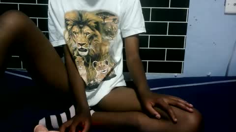 Snapshot of tashacutey chatting on 10-28-25, 02:42 Tasha online show from 10-28-25, 02:42