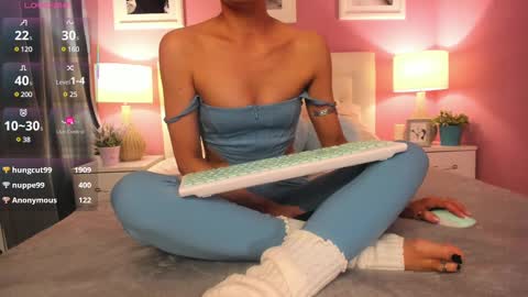 Tasha online show from 02-10-25, 03:46