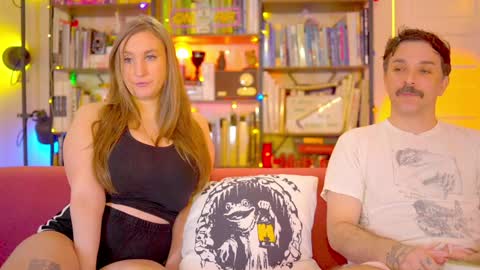 Snapshot of task_manager chatting on 01-13-25, 01:17 Vivian  Clark online show from 01-13-25, 01:17