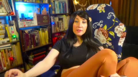 Snapshot of task_manager chatting on 10-06-25, 02:58 Vivian  Clark online show from 10-06-25, 02:58