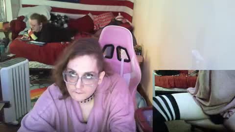 Snapshot of tasteflavored_femboy chatting on 02-15-25, 01:31 Taste online show from 02-15-25, 01:31