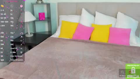 Ann online show from 04-17-26, 01:08