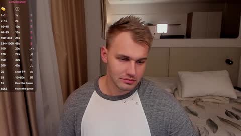 My shows 2100500 UTC3 online show from 12-08-24, 10:47