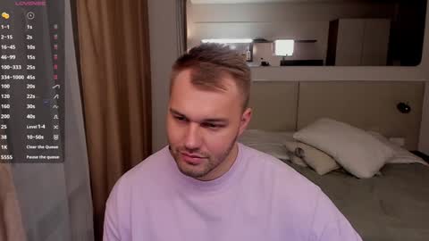 My shows 2100500 UTC3 online show from 12-25-24, 03:08