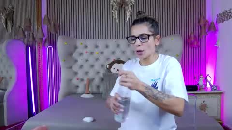 TastyPatricia online show from 11-11-25, 10:37