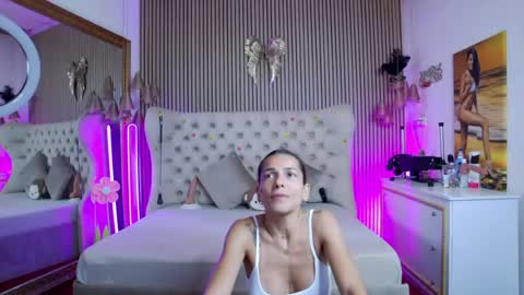 TastyPatricia online show from 07-10-26, 07:56