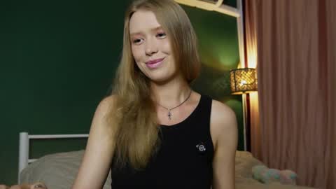 Snapshot of tatacoy chatting on 07-27-26, 01:51 TataCoy online show from 07-27-26, 01:51