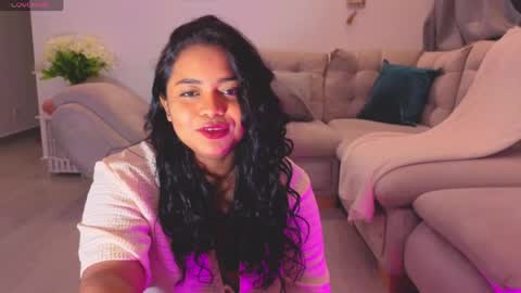Snapshot of tatiana1004 chatting on 05-13-26, 07:28 tatiana1004 online show from 05-13-26, 07:28