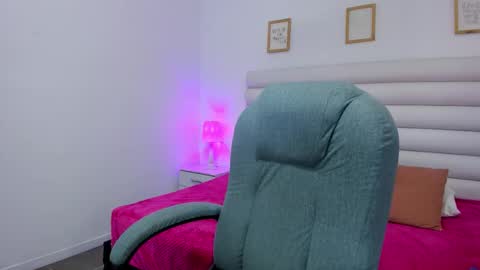 Snapshot of tatiana_arboleda chatting on 09-19-25, 03:13 tatiana_arboleda online show from 09-19-25, 03:13