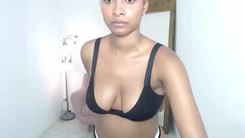 isabel online show from 10-15-25, 03:06
