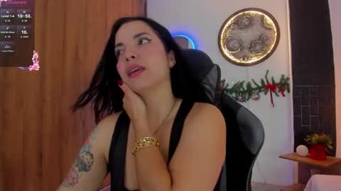 Tatiana SC online show from 12-18-25, 01:28