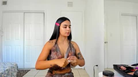 Tatiana   STREAM AT 200 pm   online show from 11-24-25, 07:02