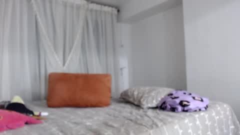 Snapshot of tatianagiraldo12 chatting on 02-04-25, 12:08 tatiana giraldo online show from 02-04-25, 12:08