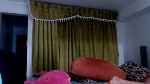 Snapshot of tatianagiraldo12 chatting on 09-11-25, 11:27 tatiana giraldo online show from 09-11-25, 11:27