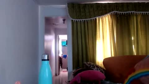 Snapshot of tatianagiraldo12 chatting on 09-14-25, 09:14 tatiana giraldo online show from 09-14-25, 09:14