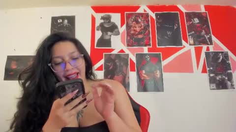 tatiana onnel online show from 07-15-26, 07:30