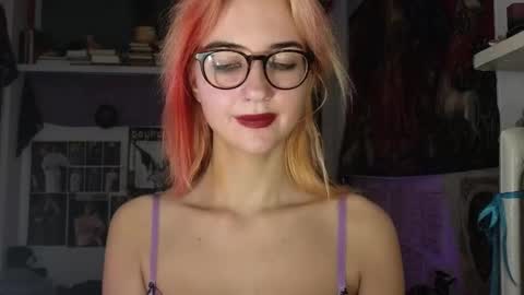 Snapshot of tatianaromanova chatting on 02-09-26, 10:03 Tatiana online show from 02-09-26, 10:03