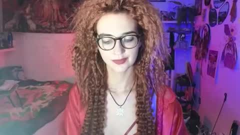 Snapshot of tatianaromanova chatting on 04-11-26, 08:02 Tatiana online show from 04-11-26, 08:02
