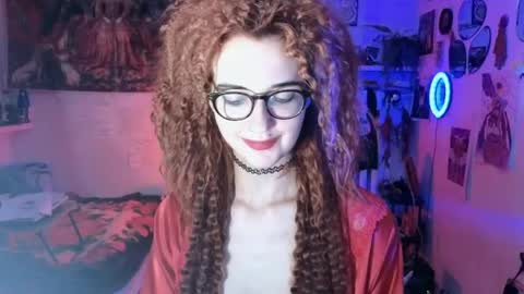 Snapshot of tatianaromanova chatting on 04-12-26, 07:52 Tatiana online show from 04-12-26, 07:52