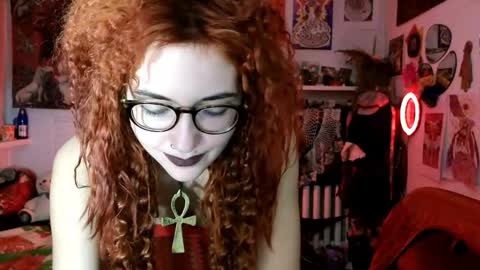 Snapshot of tatianaromanova chatting on 05-15-26, 08:16 Tatiana online show from 05-15-26, 08:16