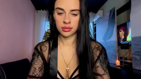 Snapshot of tatianawwww chatting on 01-12-26, 05:01 Tati online show from 01-12-26, 05:01