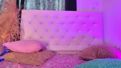 tatix online show from 06-24-26, 06:51