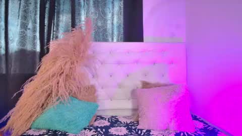 tatix online show from 07-06-26, 06:43