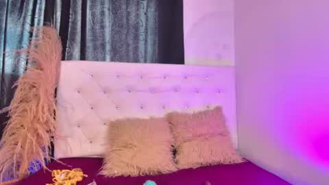 tatix online show from 07-27-26, 06:48