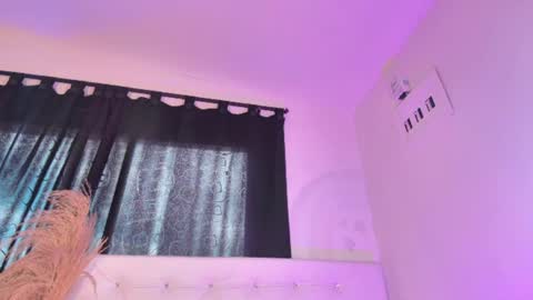 tatix online show from 07-28-26, 06:53