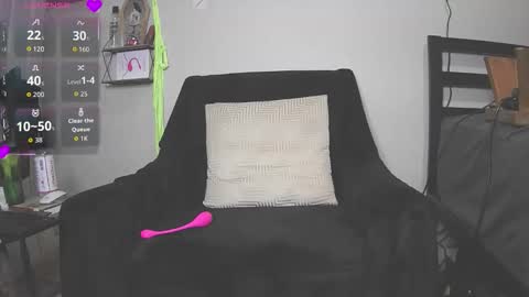Snapshot of tattdxxx chatting on 10-16-25, 06:42 just jay1988 online show from 10-16-25, 06:42