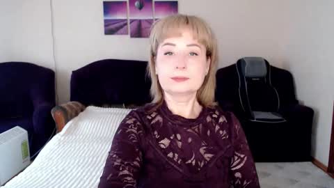 Snapshot of tattease chatting on 10-10-25, 10:47 Tattease online show from 10-10-25, 10:47