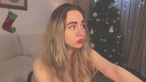 Snapshot of tatti_1 chatting on 01-05-25, 10:19 Tata online show from 01-05-25, 10:19