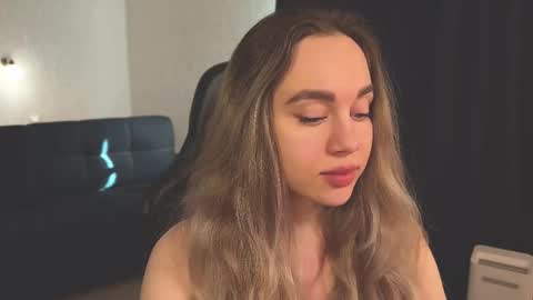 Snapshot of tatti_1 chatting on 02-28-25, 07:15 Tata online show from 02-28-25, 07:15