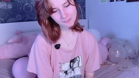 Snapshot of tattibella chatting on 04-17-26, 01:52 Start broadcast 2000-2100 UTC-4 GMT-4 online show from 04-17-26, 01:52