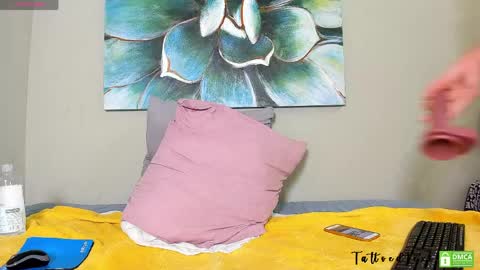 tattoedlexi_ online show from 04-08-26, 08:25