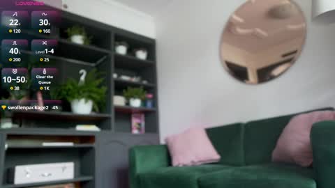 Nathalie Hardy  online show from 12-06-24, 05:44