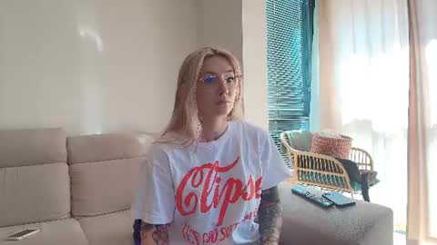tattoobbgirl online show from 06-15-26, 03:03