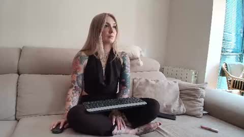 tattoobbgirl online show from 07-18-26, 02:32