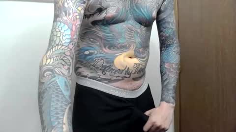 Snapshot of tattooed8in chatting on 04-15-26, 07:21 tattooed8in online show from 04-15-26, 07:21